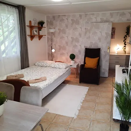 Prázdninový dům Dunaliget Vendeghaz *